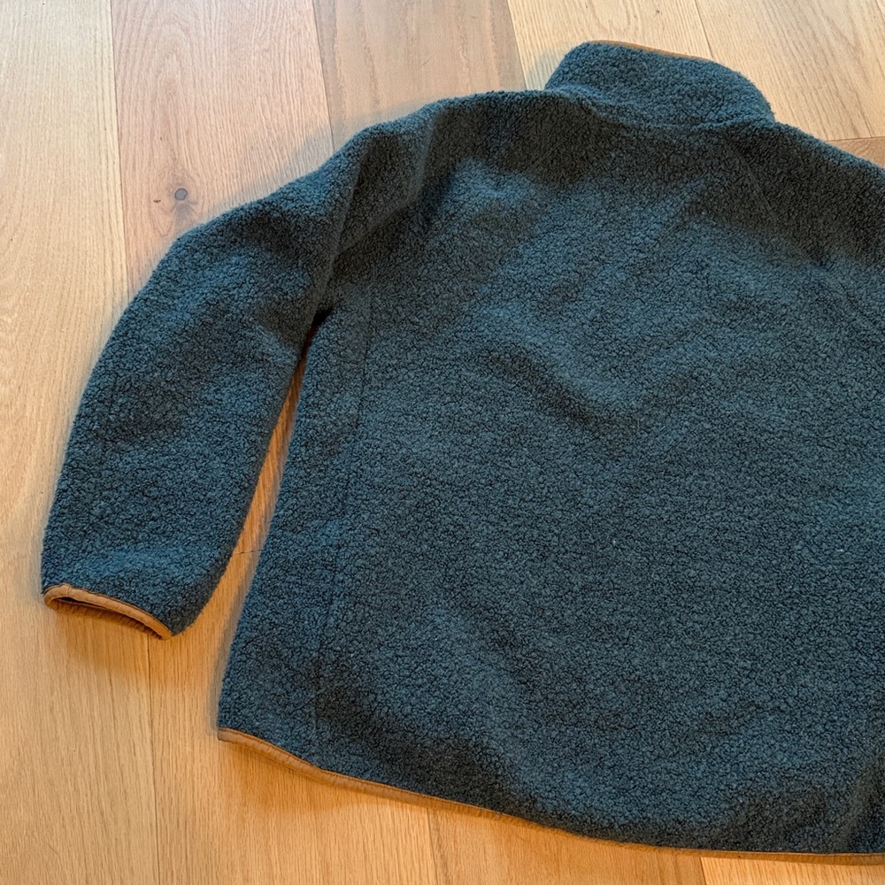 L.L.Bean Women's All Season Wool Fleece Pullover - Picture 6 of 7